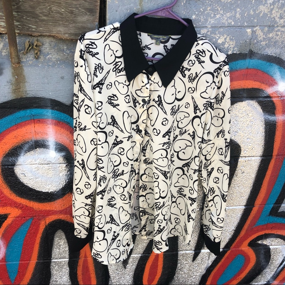 From Paris with love Button up
